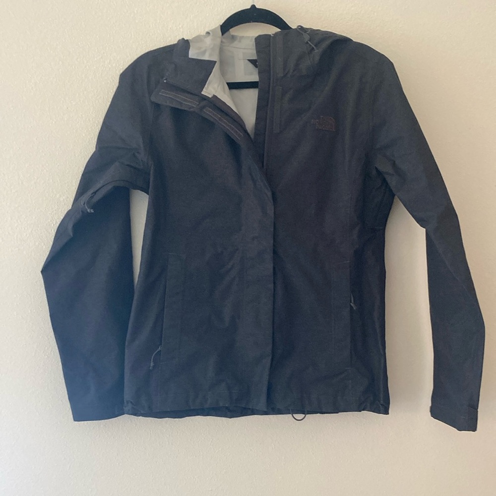 The Northface women’s Black and gray hooded shell size small